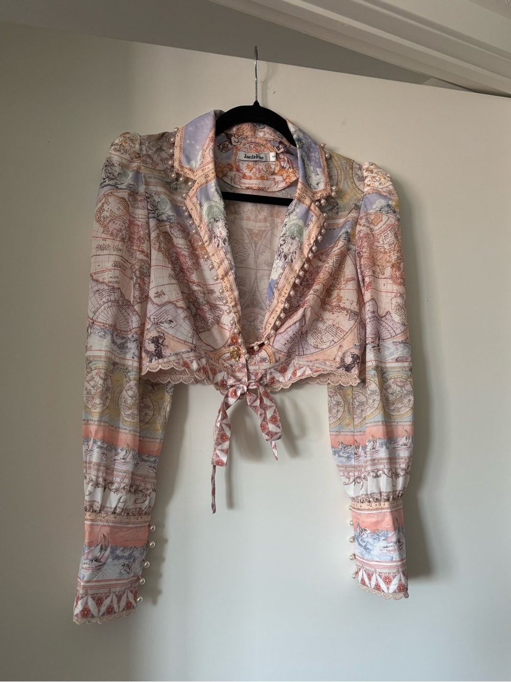 Pastel Map-Print Tie-Front Crop in size small